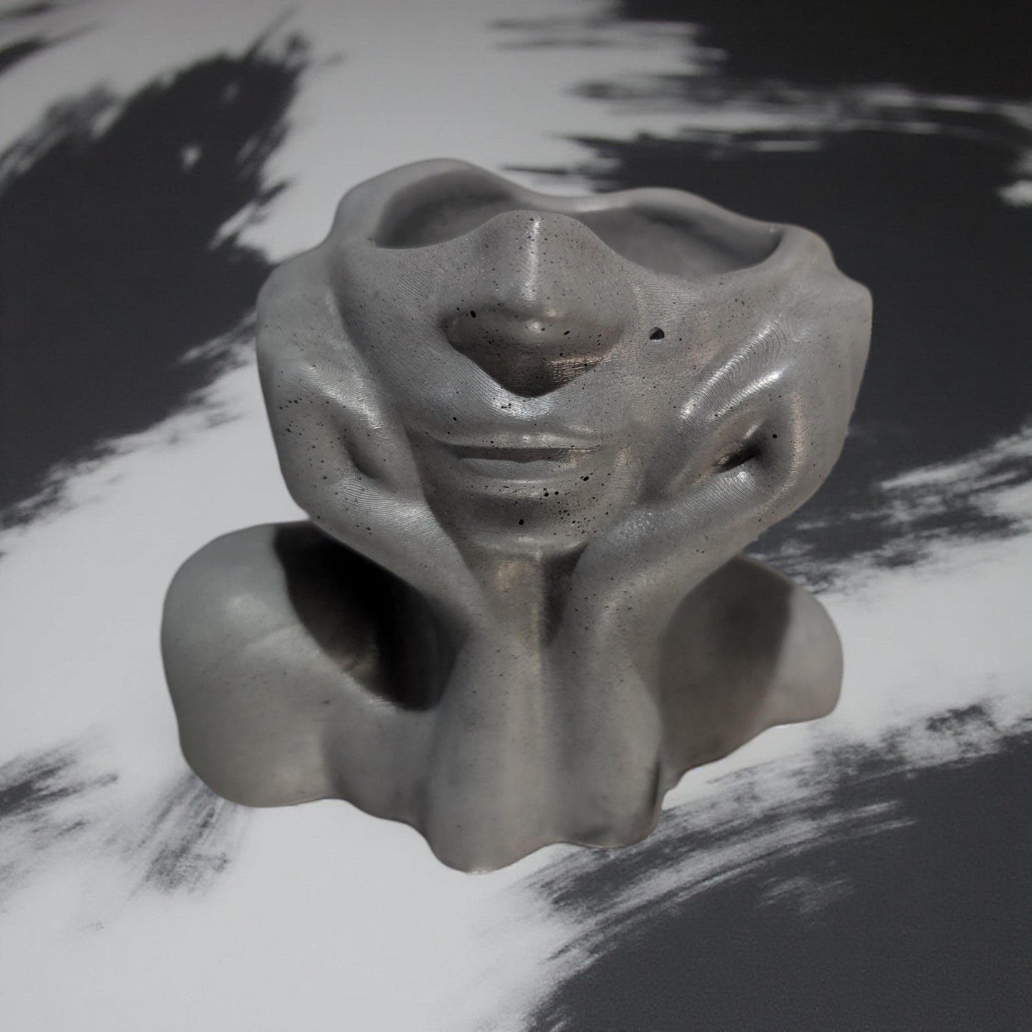 Abstract Face Concrete Head Planter / Sculptural Vase — Modern Minimalist Artistic Home Décor