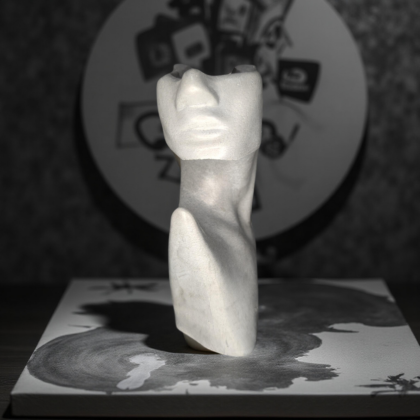 Abstract Concrete Woman Vase – Modern Feminine Sculpture, Minimalist Home Decor