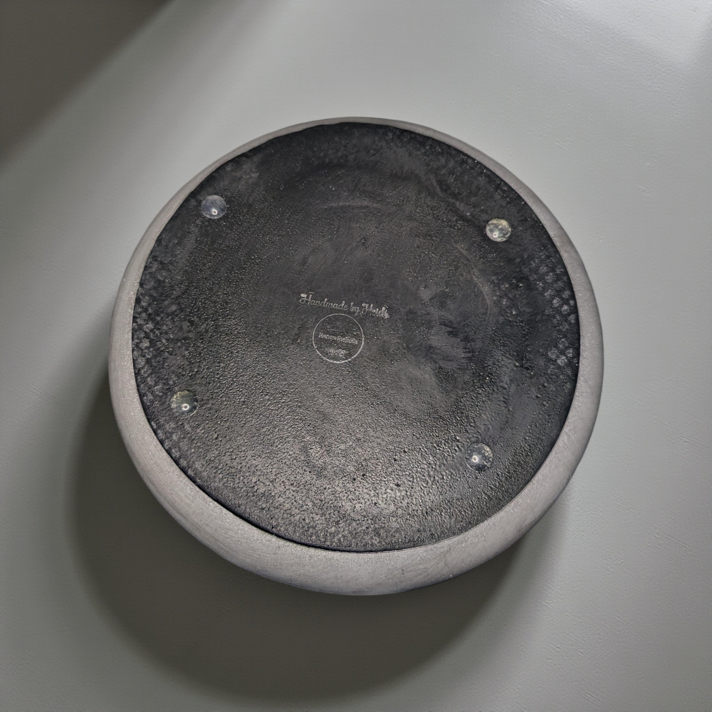 Modern Concrete Catchall Tray – Minimalist Round 7.8 Inch Decorative Dish