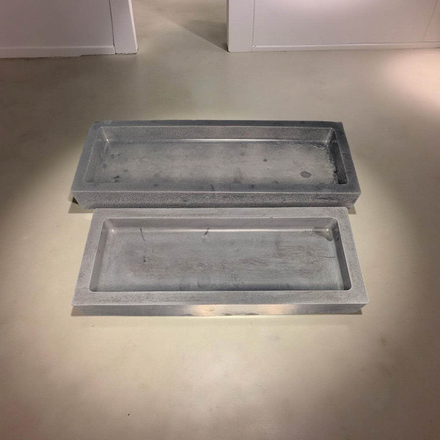 Concrete Rectangle Tray – Modern Catchall in Medium & Large Sizes