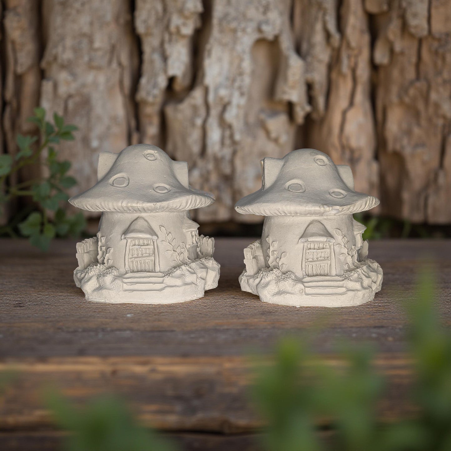 Mini Concrete Mushroom House – Paintable Fairy Garden Decor, DIY Planter Accessory, Shelf or Plant Display, 3.5"x3.7"