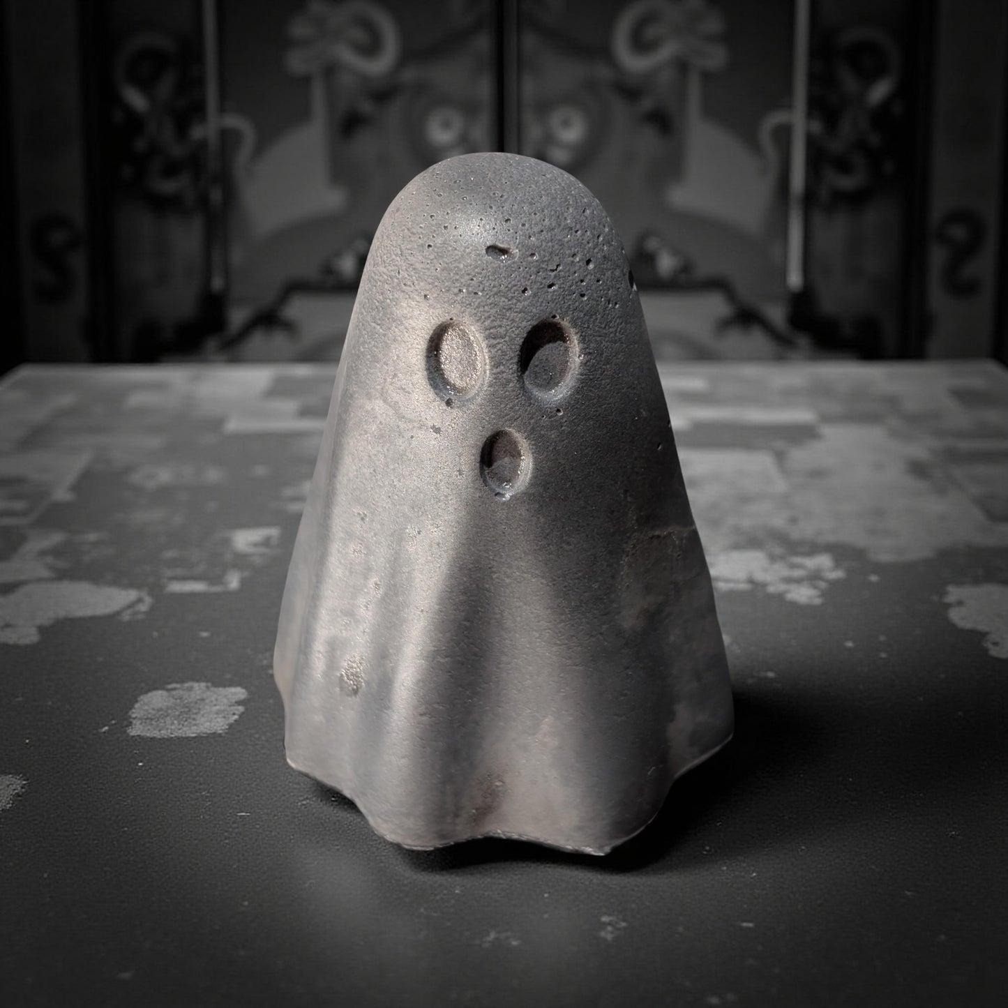 Mini Concrete Ghosts – Halloween Shelf Decor, 2" Tall Spooky Figurines in Grey or Natural Concrete, Modern Fall Accent