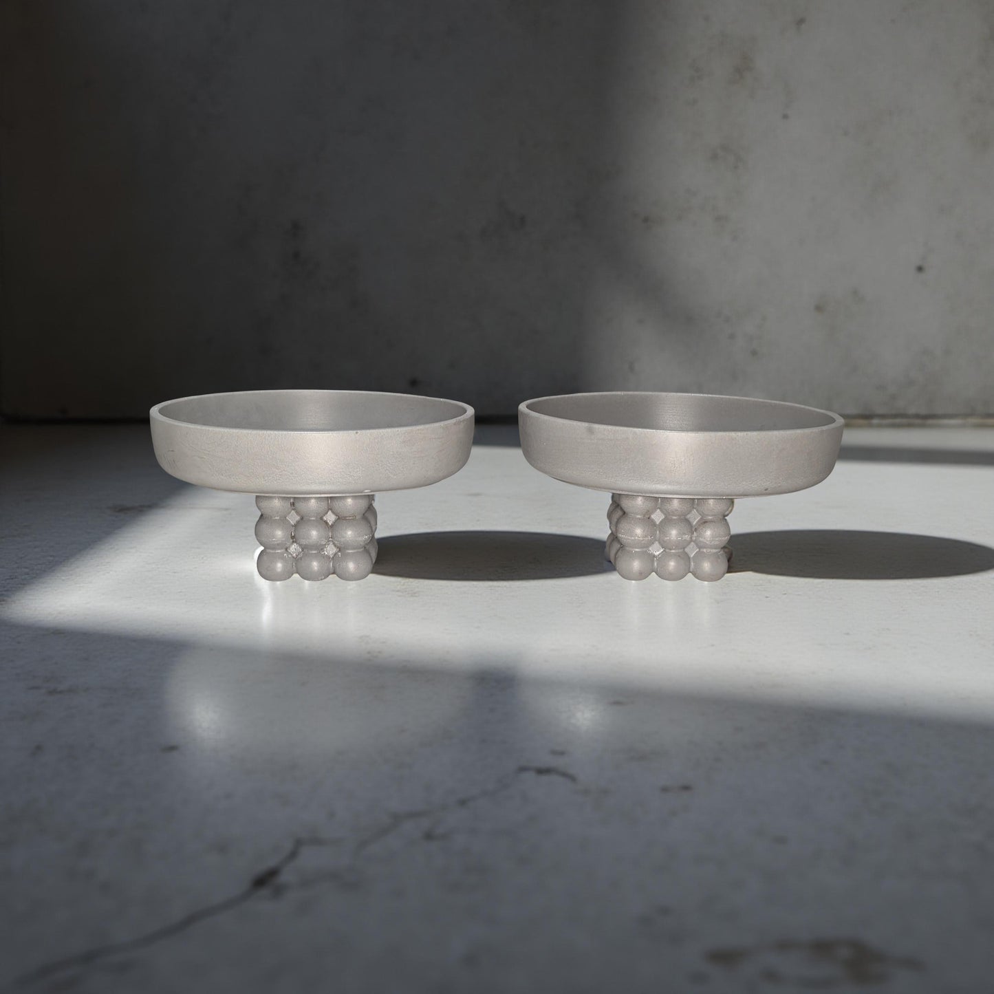 Modern Concrete Pedestal Bowl with Sculptural Orb Base – 7" Minimalist Decorative Centerpiece | Unique Bubble Footed Bowl for Shelf, Entryway, or Table