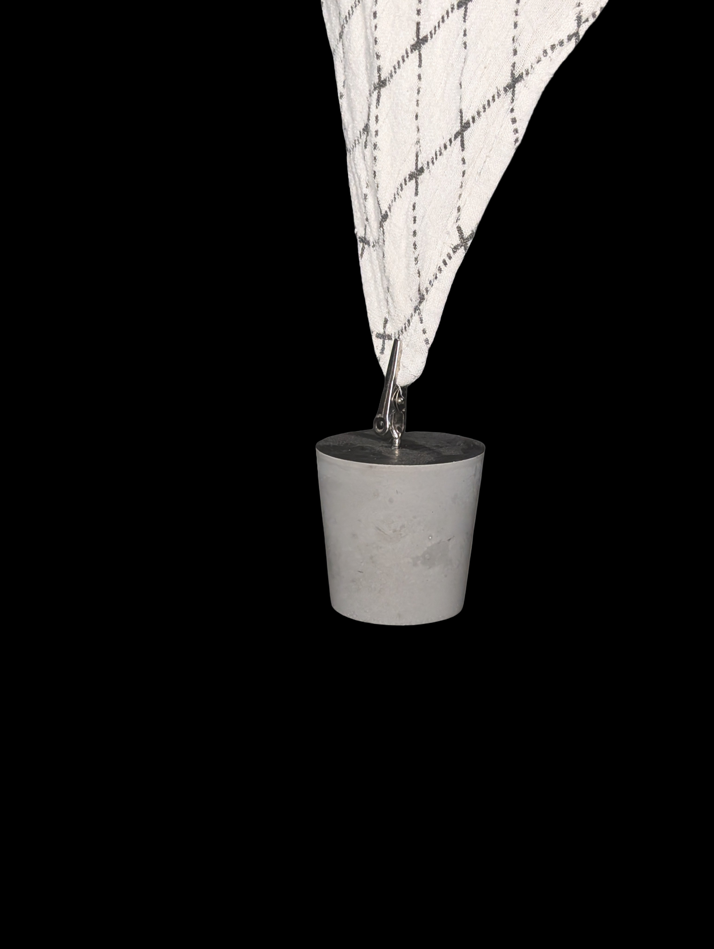 Concrete Picture Holders & Tablecloth Weights | Modern Minimalist Photo Display | Outdoor Table Decor | Handmade Concrete Clip Stand