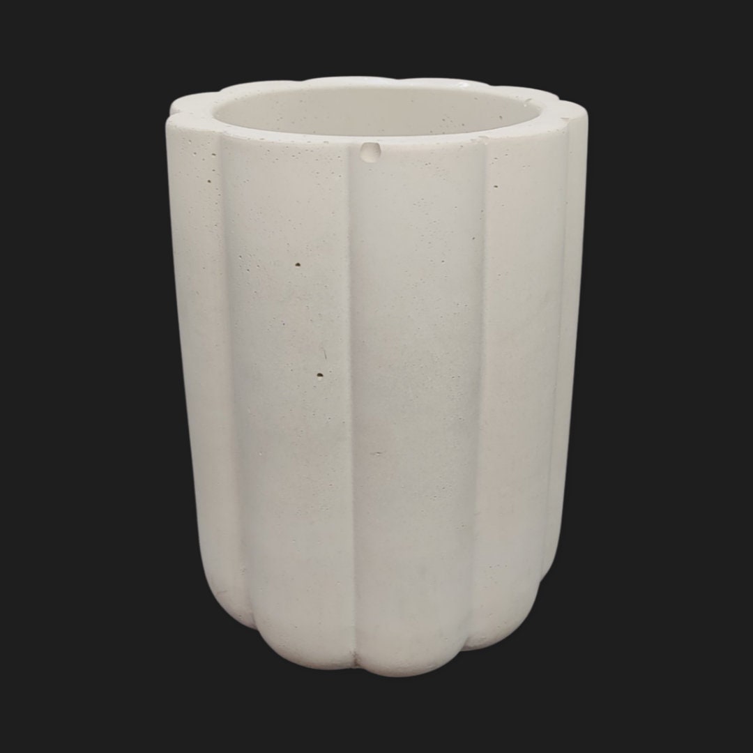 Concrete Tulip Toothbrush Holder