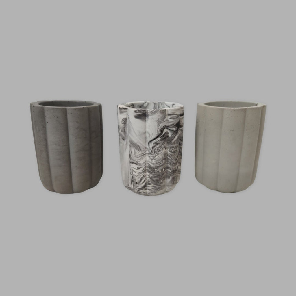 Concrete Tulip Toothbrush Holder