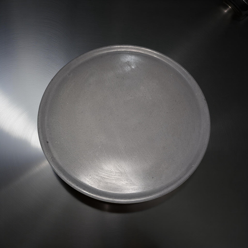 Large Grey Concrete Tray – 10.8 Inch Round Decorative Display Plate – Minimalist Concrete Serving Tray – Modern Home Décor Catchall