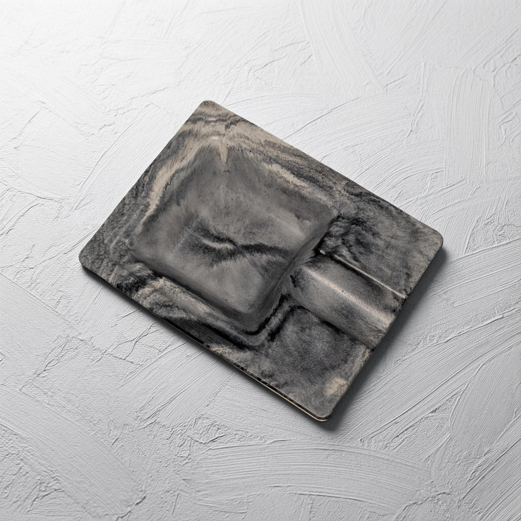Handmade Marble Concrete Cigar Ashtray – Modern Single Cigar Rest – Luxury Minimalist Concrete Decor – Gifts for Cigar Lovers – 5.2" x 4"