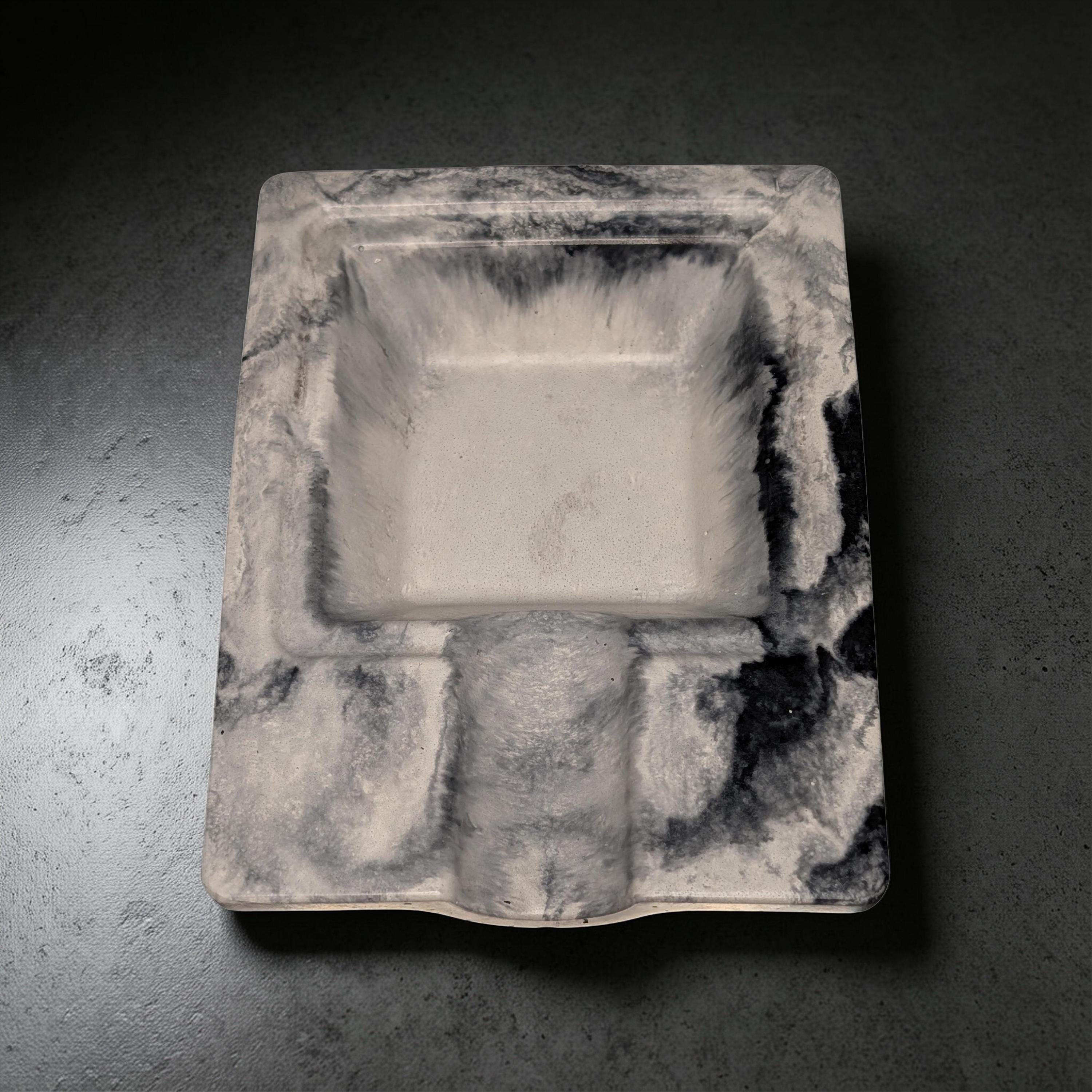 Handmade Marble Concrete Cigar Ashtray – Modern Single Cigar Rest – Luxury Minimalist Concrete Decor – Gifts for Cigar Lovers – 5.2" x 4"