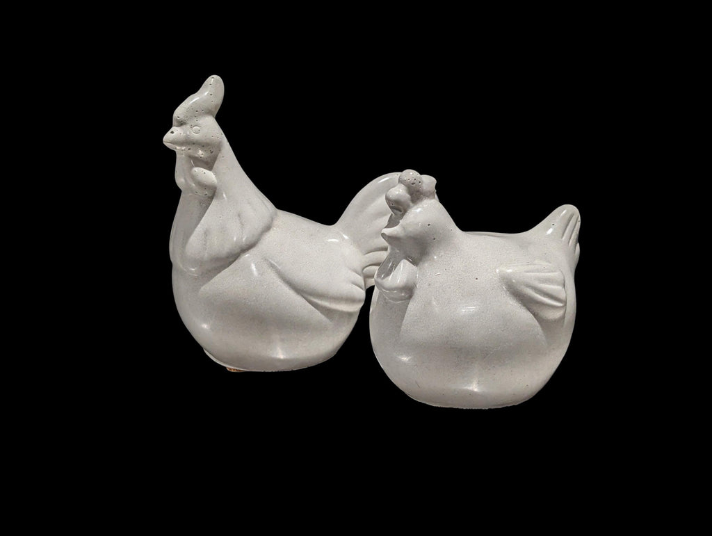 Handmade Concrete Chicken Statue Set – Minimalist Farmhouse Decor – Modern Industrial Rooster & Hen Figurines – Nordic Style Concrete Bird