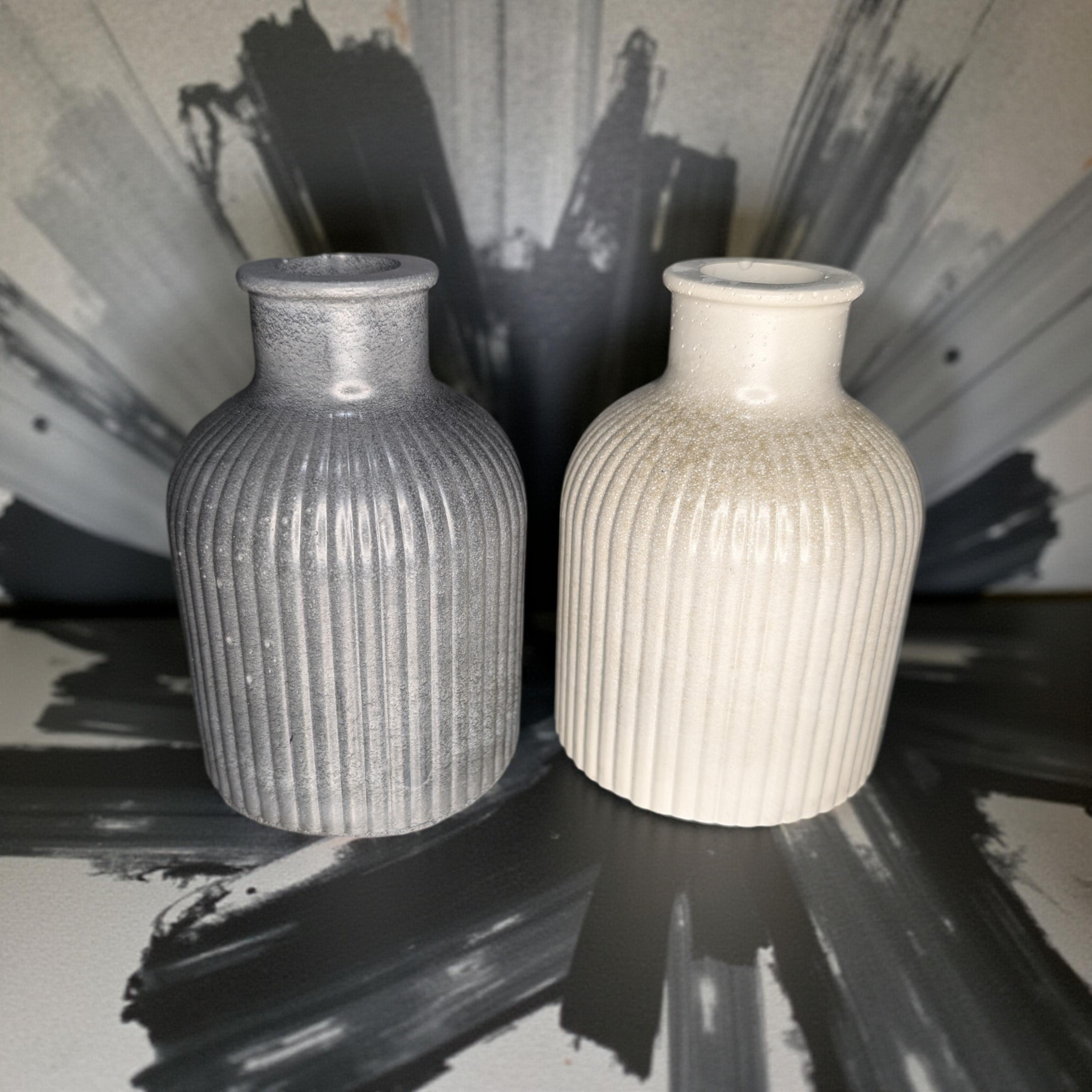 Mini Ribbed Concrete Vase – Modern Decorative Bud Vase, Neutral Shelf Decor, Small Textured Vase for Minimalist Home, Handmade 3.85" Cement Vase