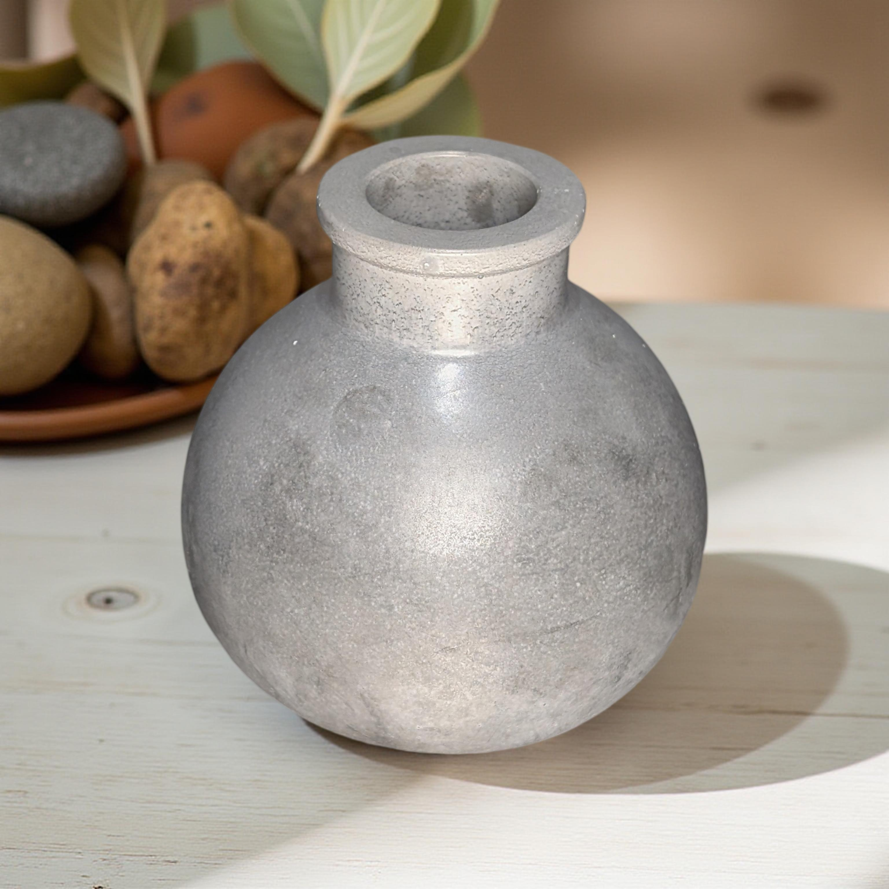 Small Round Concrete Vase | Minimalist Bud Vase & Propagation Station | Modern Industrial Cement Decor | Handmade Gray Accent Pot