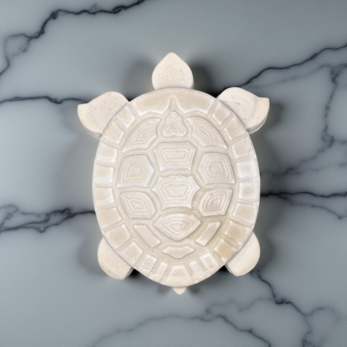 Concrete Turtle Stepping Stone – Garden Turtle Decor – Paintable Cement Yard Art – Outdoor Pathway Stone – Unsealed – DIY Turtle Craft for Lawn & Landscaping