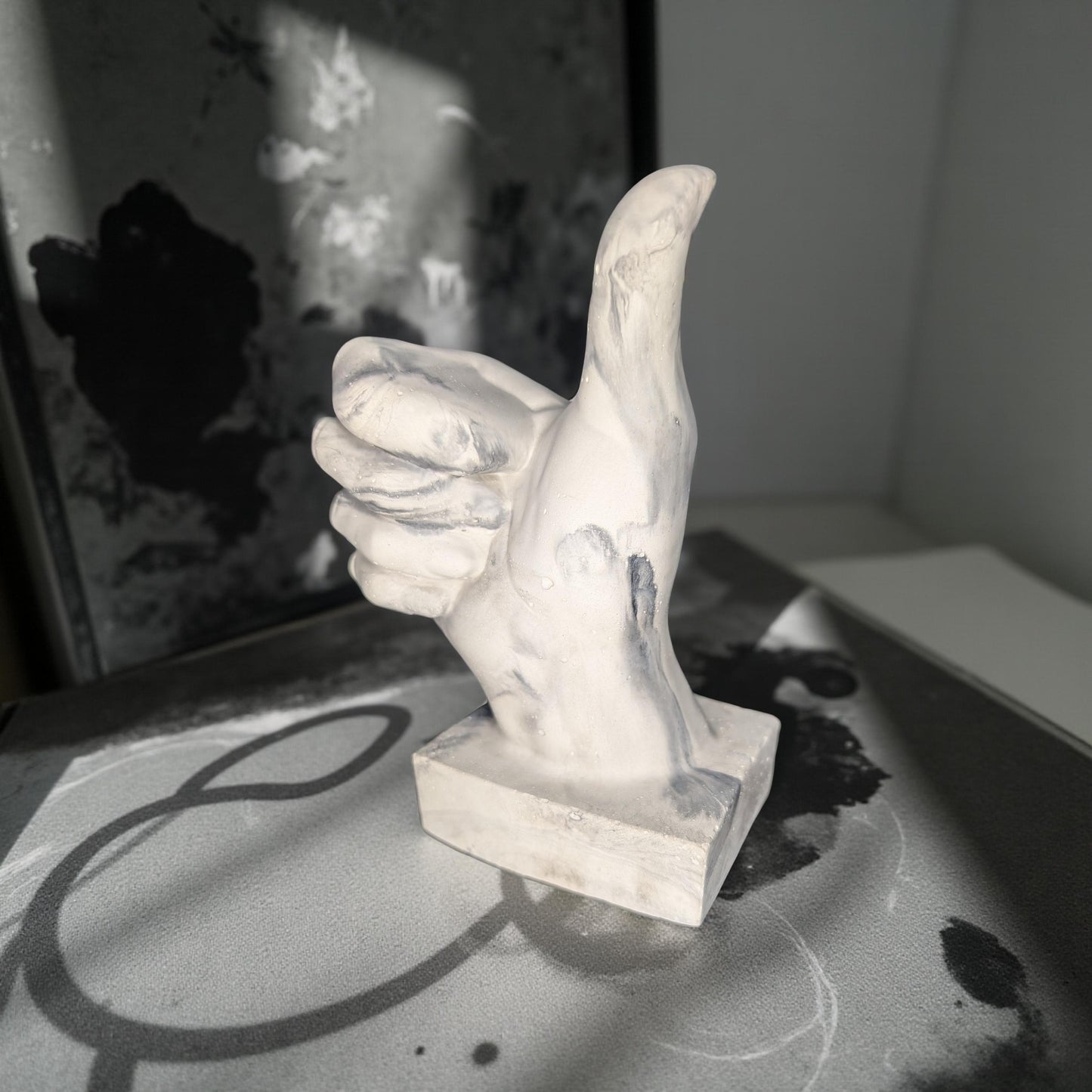 Marbled Concrete Thumbs Up Statue | Modern Hand Sculpture | Unique Desk & Shelf Decor | Motivational 'Good Job' Gift | Handcrafted