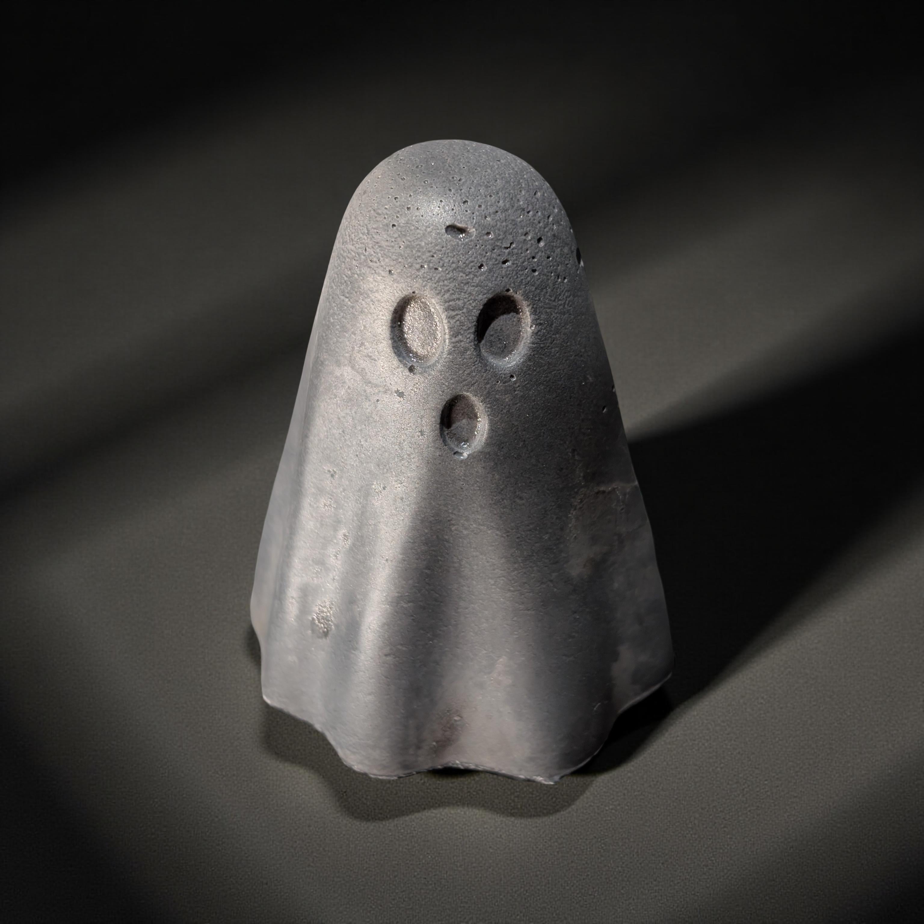 Mini Concrete Ghosts – Halloween Shelf Decor, 2" Tall Spooky Figurines in Grey or Natural Concrete, Modern Fall Accent