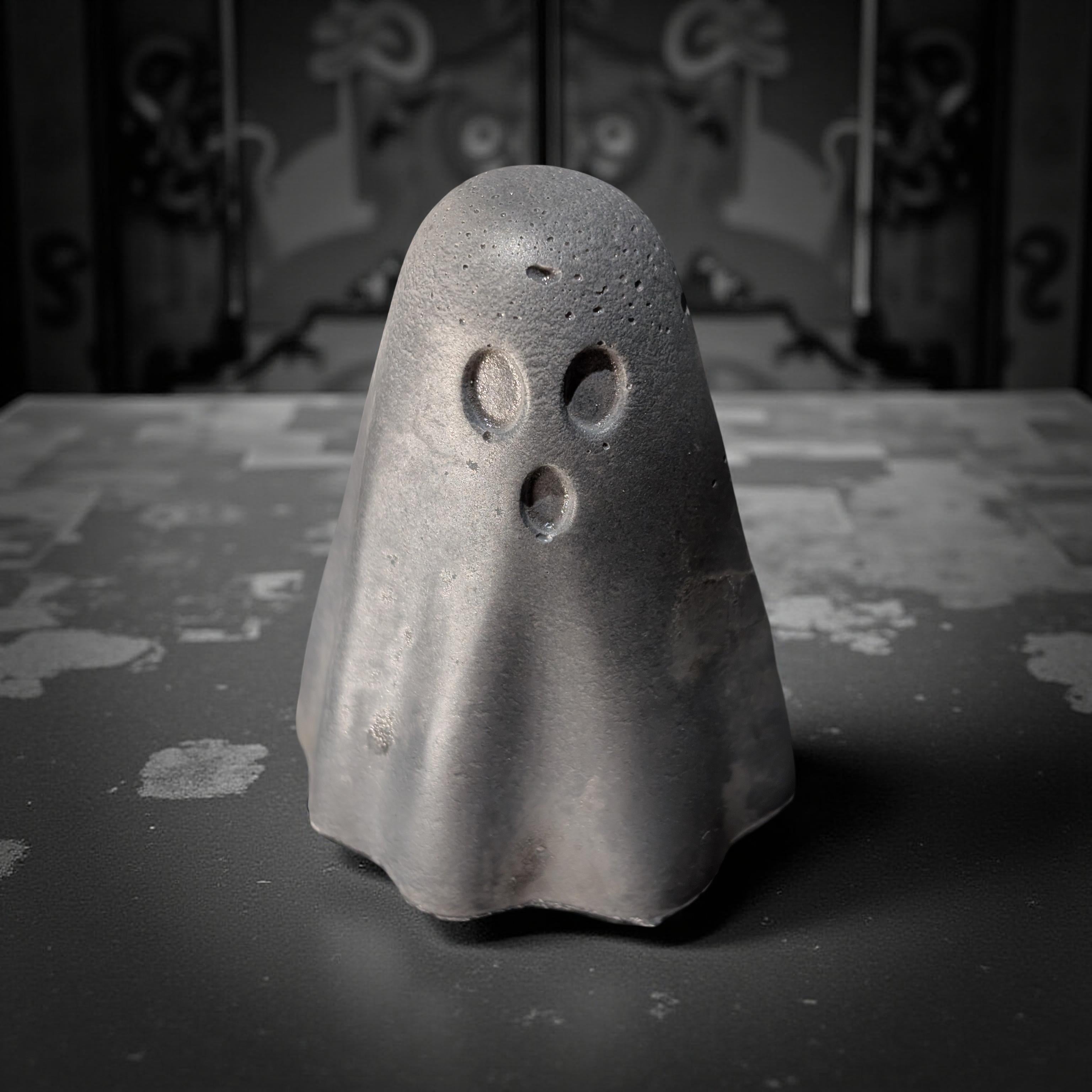 Mini Concrete Ghosts – Halloween Shelf Decor, 2" Tall Spooky Figurines in Grey or Natural Concrete, Modern Fall Accent