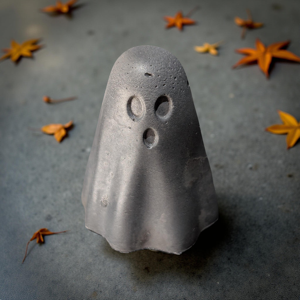 Mini Concrete Ghosts – Halloween Shelf Decor, 2" Tall Spooky Figurines in Grey or Natural Concrete, Modern Fall Accent