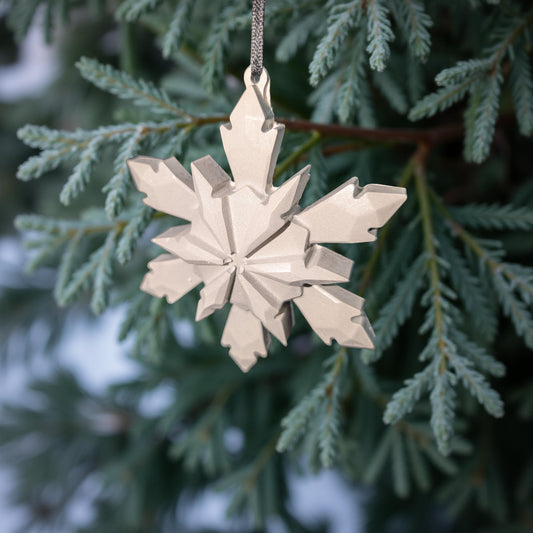 Concrete Snowflake Ornament – Minimalist Christmas Ornament – Modern Holiday Tree Décor – Sealed or Paintable – 4.6” Handmade Christmas Decoration