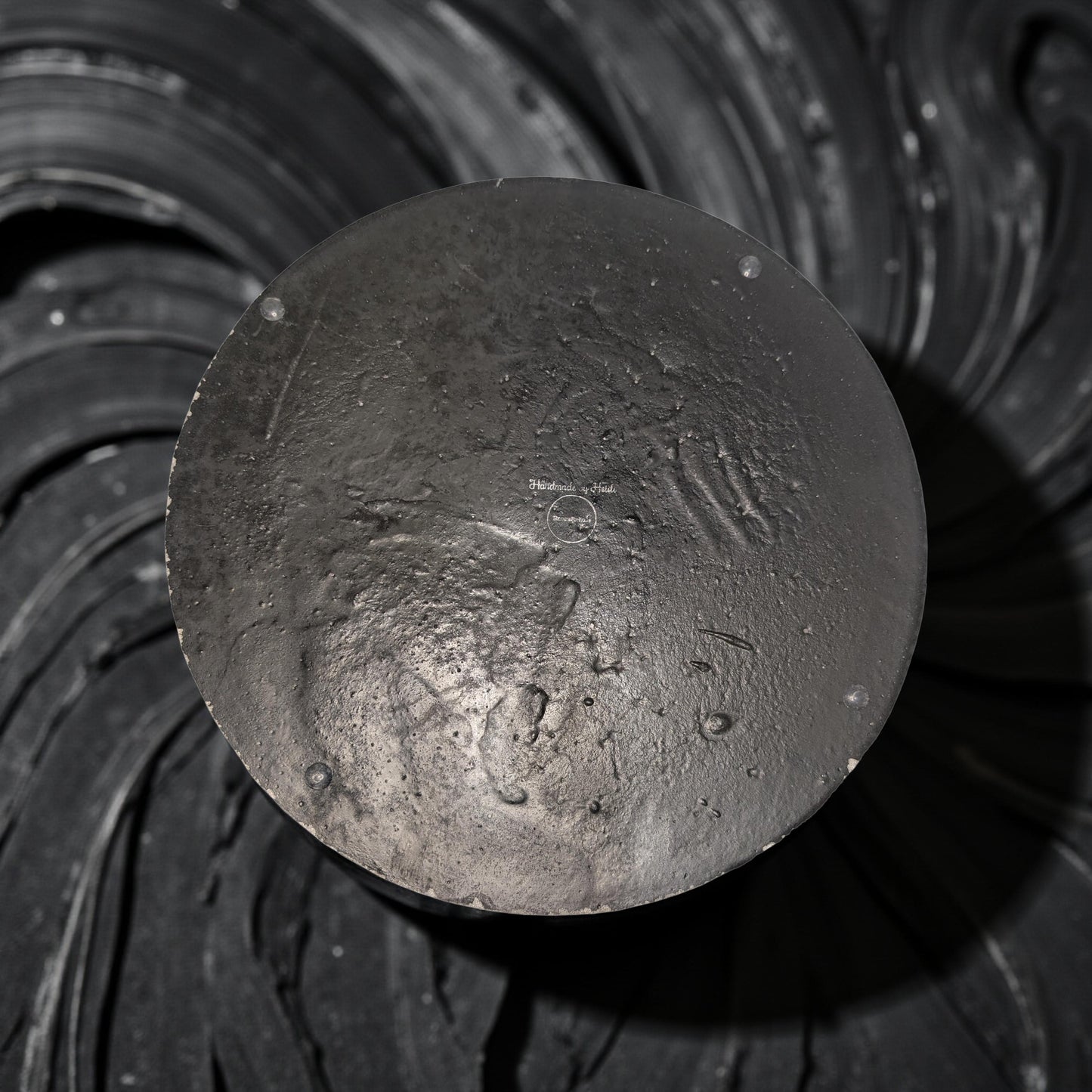 Large 12-Inch Gray Concrete Tray | Modern Minimalist Round Concrete Platter | Handmade Decorative Centerpiece | Concrete Serving Tray for Home Décor