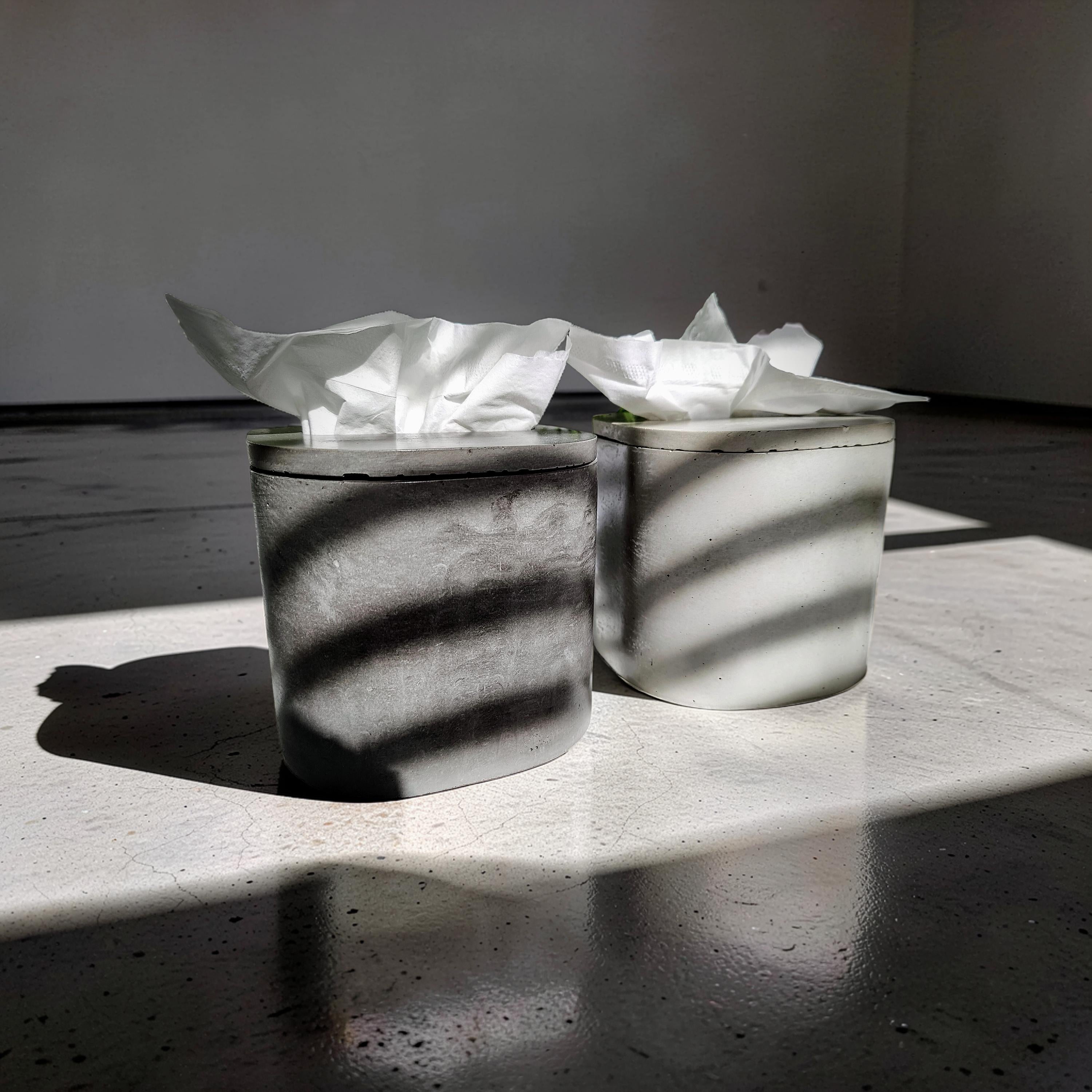 Modern Concrete Tissue Box, Minimalist Vanity Decor, Reusable Facial Tissue Dispenser, Industrial Bathroom Accessories,Refillable Tissue Box