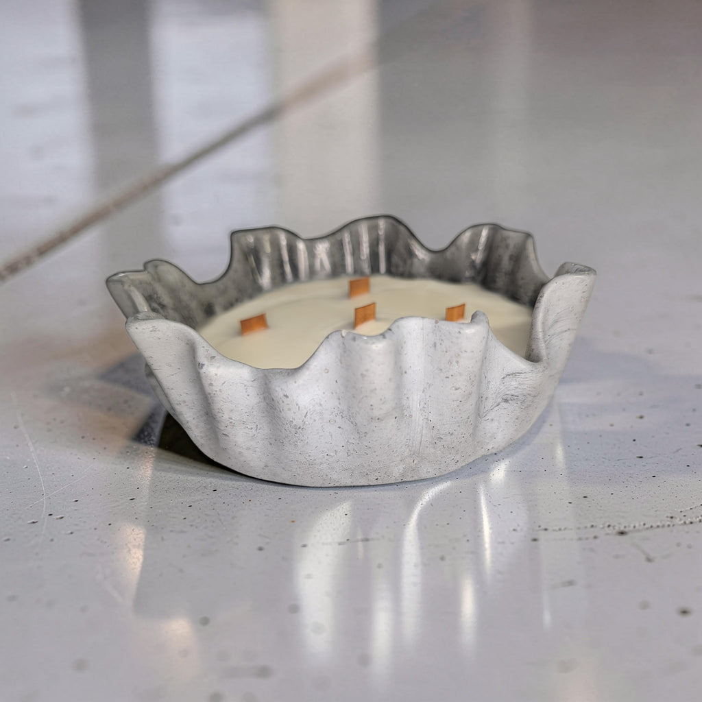 Luxury 5-Wick Concrete Candle Bowl – Chanel No. 5 Inspired Scent