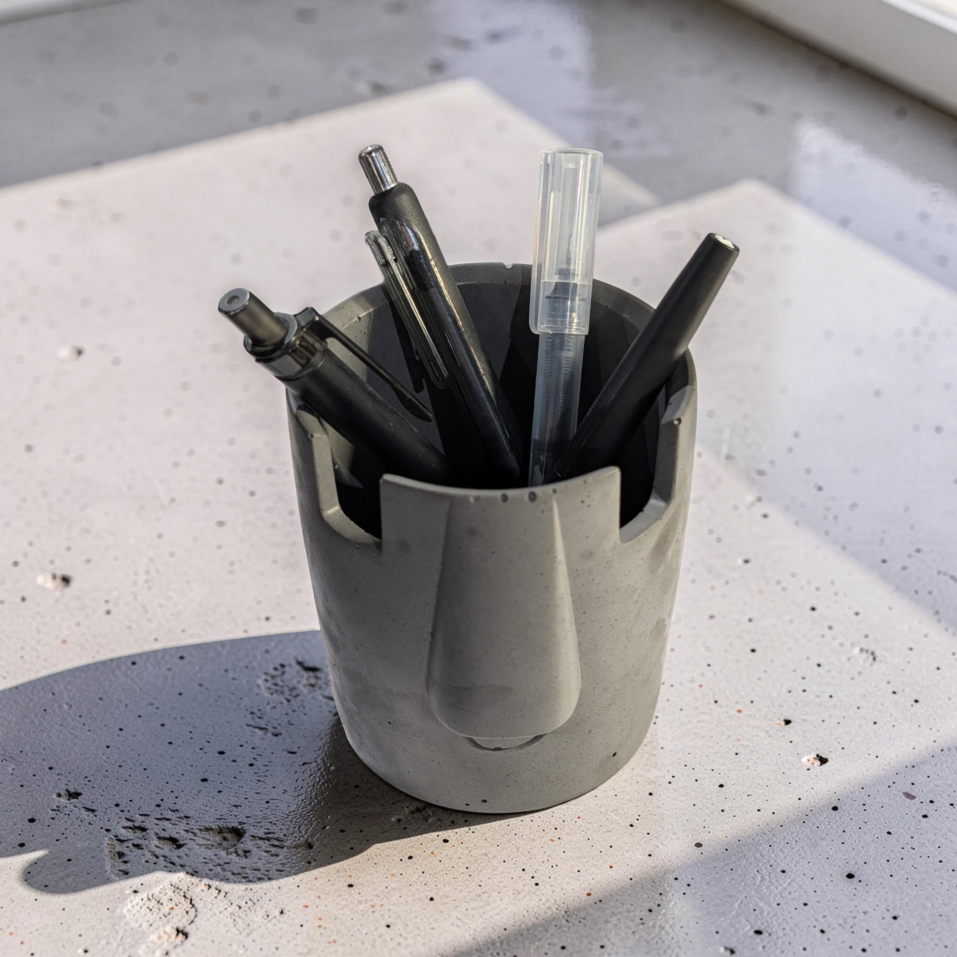 Concrete Glasses Holder & Pencil Cup, Minimalist Face Glasses Stand, Unique Modern Desk Organizer, Eyeglass Stand, Cute Teacher Gift
