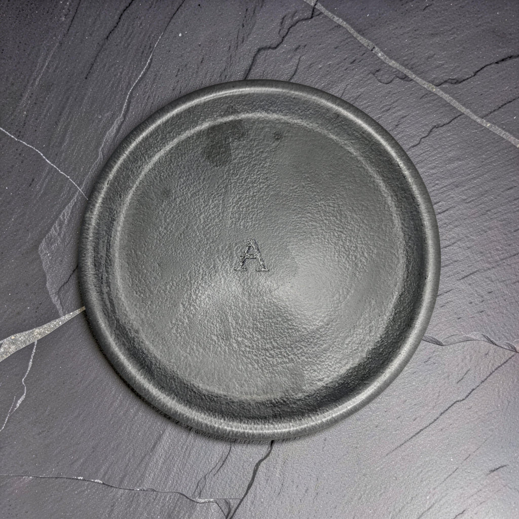 Small Concrete Catchall Tray - 4.7 Inch Round Jewelry Dish, Plant Saucer, Minimalist Key & Ring Holder, Modern Candle Plate, Desk Organizer