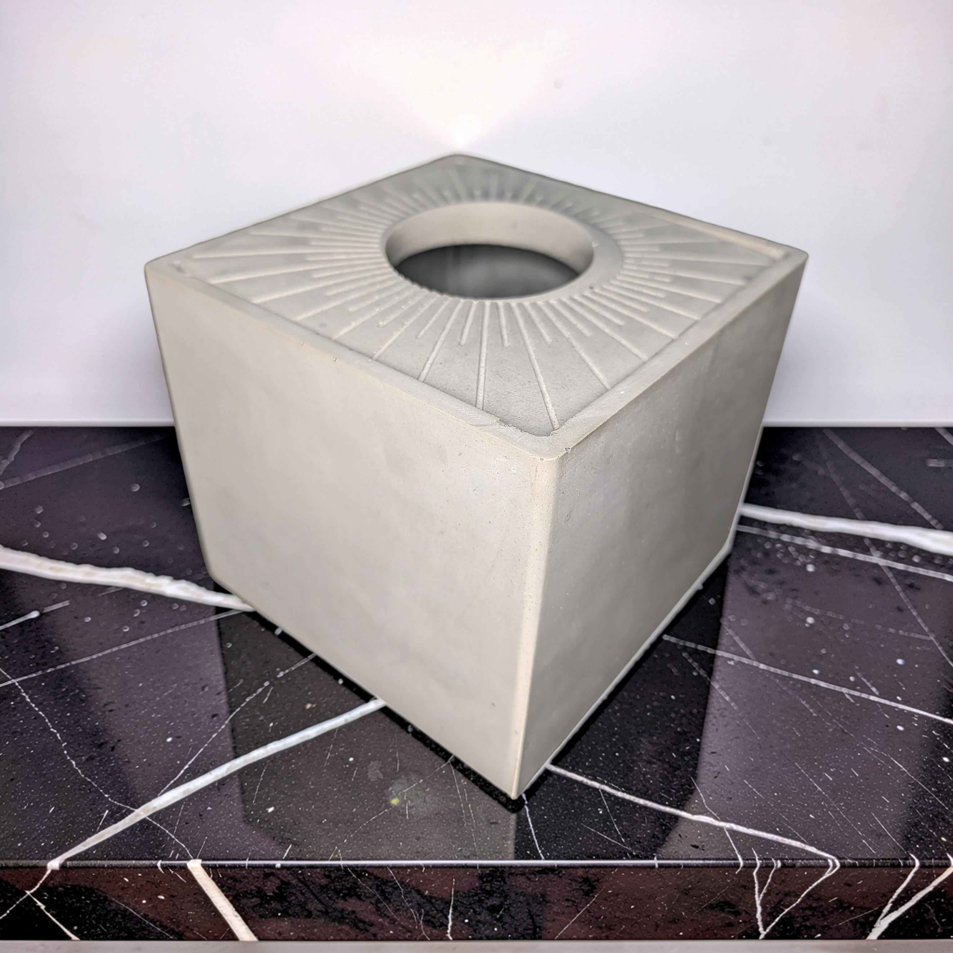 Modern Concrete Tissue Holder, Minimalist Square Sunburst Tissue Box with Lid, Industrial Bathroom Decor, Handcrafted Gray Concrete Container