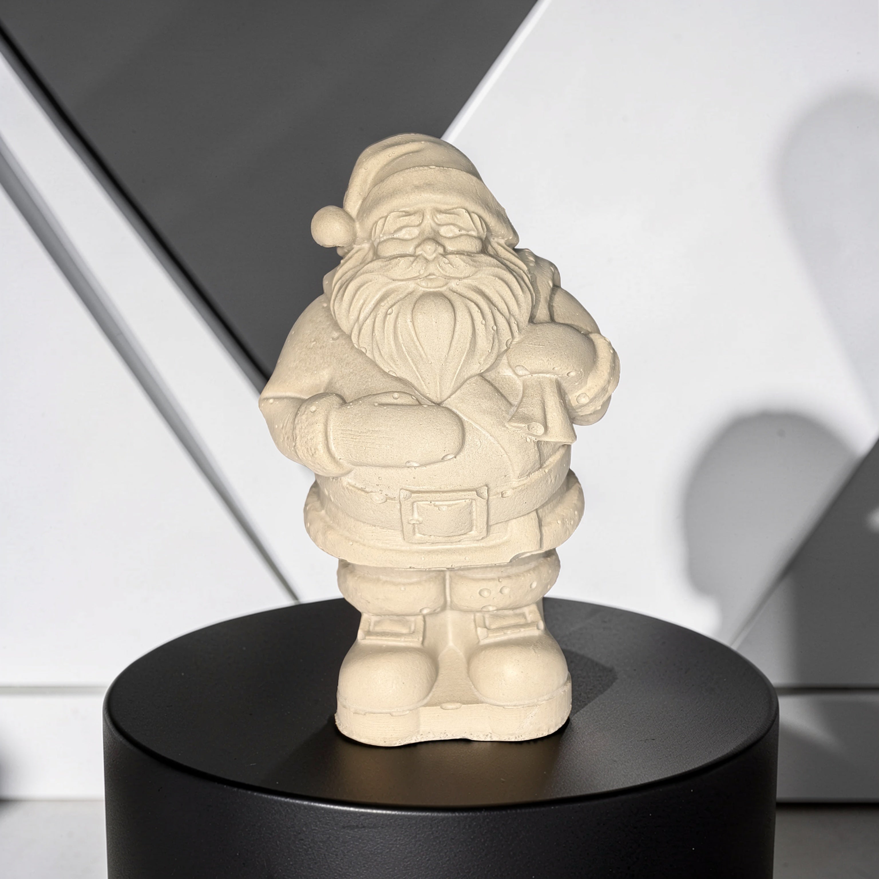Mini Concrete Santa Claus Figurine, Modern Christmas Shelf Sitter, Concrete Holiday Mantle Decor, Christmas Gnome Paperweight, Paint Your Own Santa Craft