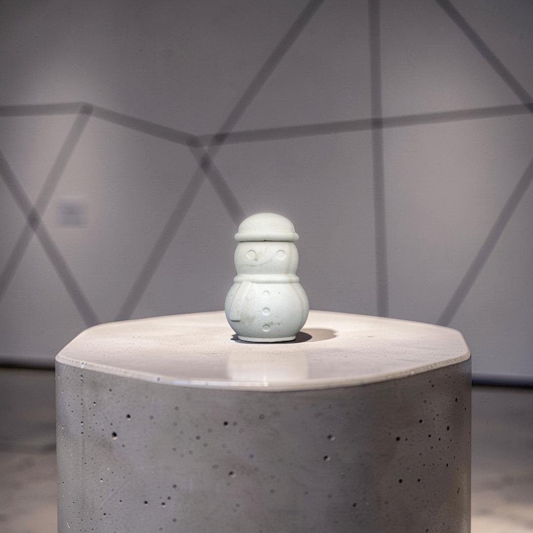 Concrete Snowman Jar with Lid, Christmas Storage Container, Winter Holiday Decor, Minimalist Trinket Box, Small Desk Organizer, Holiday Gift